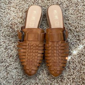 Miim huarache mules size 8.5